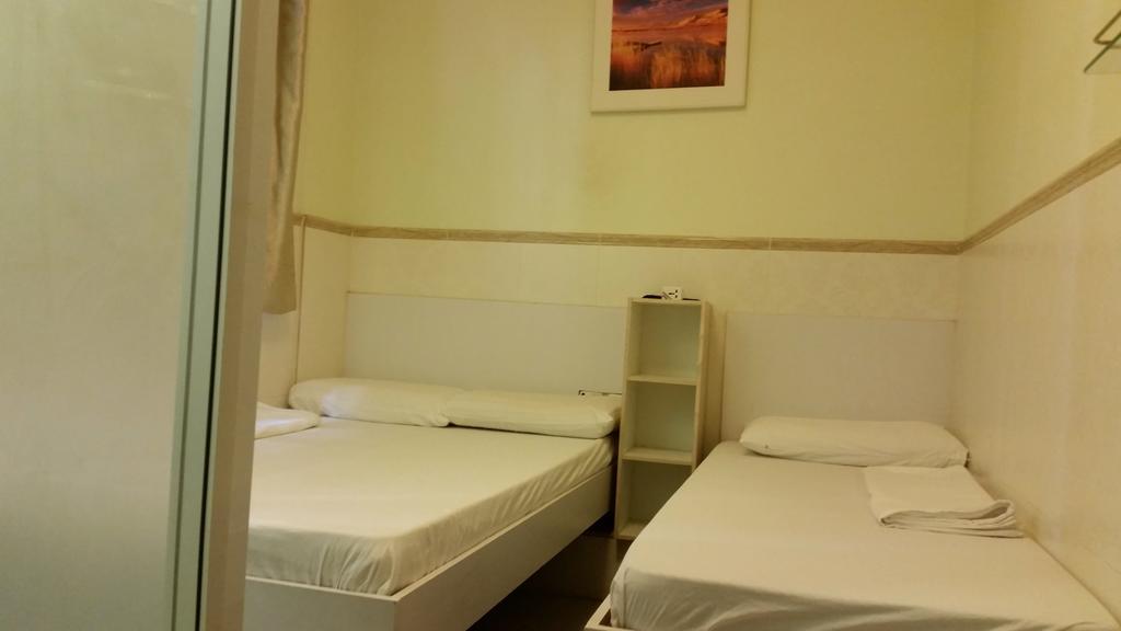 Li Cheng Guesthouse Hong Kong Esterno foto